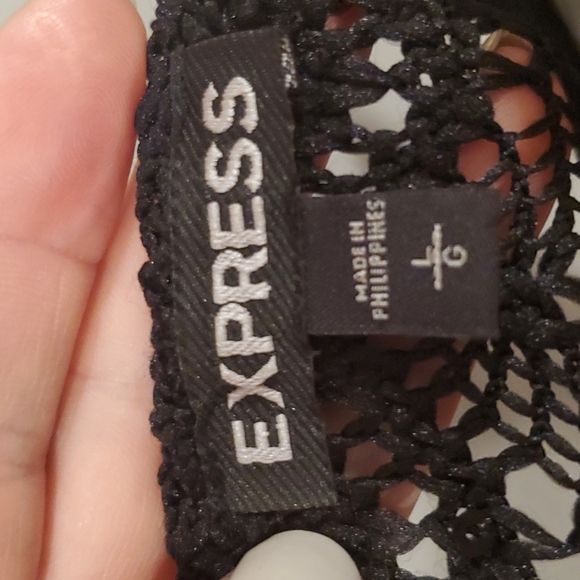 Express sleeveless knit Pull over sequin sweater. Size Large. - Picture 3 of 4